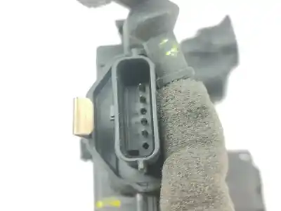 Peça sobressalente para automóvel em segunda mão fechadura da porta dianteira esquerda por renault captur limited 118 cv / 87 kw referências oem iam 805031332r