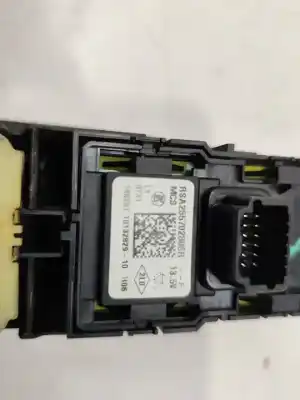 Second-hand car spare part left front power window switch for renault captur limited oem iam references 254118722  