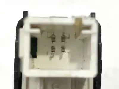 Second-hand car spare part right front power window switch for citroen c3 c-series oem iam references 96762292zd  