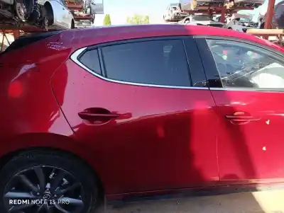 Tweedehands auto-onderdeel deur rechts achter voor mazda 3 (bm, bn) 2.0 oem iam-referenties bdy07202xc