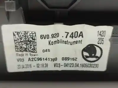 Peça sobressalente para automóvel em segunda mão quadrante por skoda fabia combi active referências oem iam 6v0920740a   Peça sobressalente para automóvel em segunda mão quadrante por skoda fabia combi active referências oem iam 6v0920740a