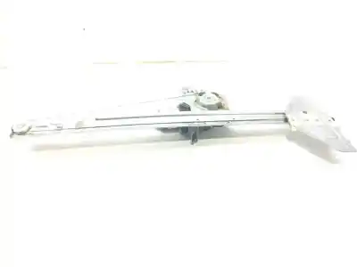 Pièce détachée automobile d'occasion LÉVE GLACE AVANT GAUCHE pour PEUGEOT PARTNER KOMBI  Références OEM IAM 9672946680  