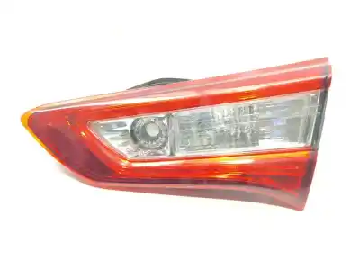 Peça sobressalente para automóvel em segunda mão farolim interior traseiro esquerdo por toyota yaris active referências oem iam 815910d620