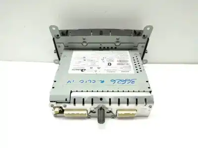 Second-hand car spare part audio system / radio cd for renault clio iv business oem iam references 281153307r  