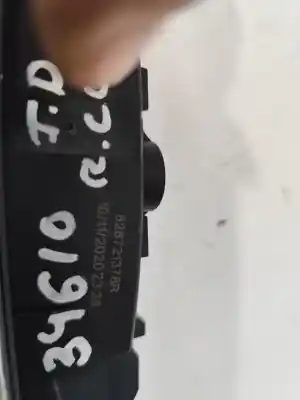 Peça sobressalente para automóvel em segunda mão puxador interior traseiro direito por renault clio v business referências oem iam 826721378r