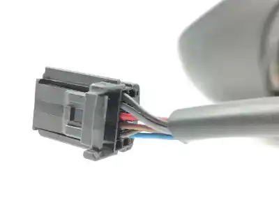 Peça sobressalente para automóvel em segunda mão espelho retrovisor esquerdo por renault clio iv technofeel referências oem iam 963025724r  