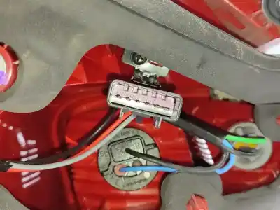 Pezzo di ricambio per auto di seconda mano lampada posteriore sinistra per opel mokka edition ecoflex riferimenti oem iam 95089714  