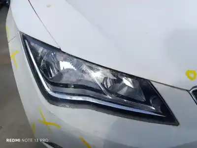Автозапчасти б/у правая фара за SEAT LEON (5F1) Style Connect ссылки OEM IAM 5F1941006A  
