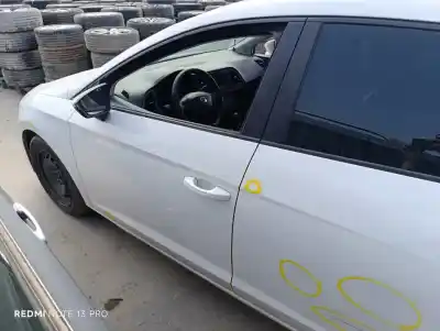 Автозапчасти б/у левая передняя дверь за SEAT LEON (5F1) Style Connect ссылки OEM IAM 5F4831055A  