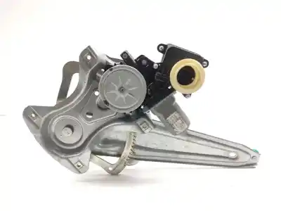 İkinci el araba yedek parçası  için TOYOTA AURIS  OEM IAM referansları 6984002430  