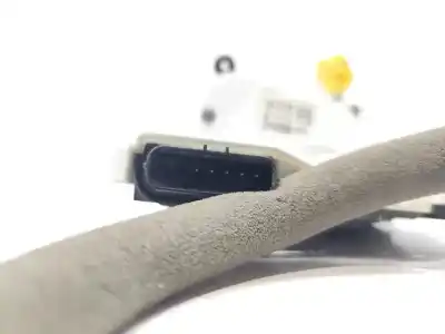 Second-hand car spare part left front door lock for mg hs luxury oem iam references 10640634  