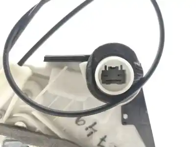 Recambio de automóvil de segunda mano de CERRADURA PUERTA DELANTERA DERECHA para TOYOTA YARIS Active referencias OEM IAM 690300D540  