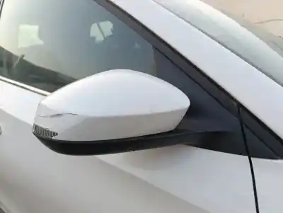 Автозапчасти б/у задний вид справа за skoda fabia (pj3) ambition 95 cv / 70 kw ссылки oem iam 6vb857508a  