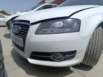 Автозапчасти б/у передний бампер за audi a3 (8p) 1.6 tdi ambiente ссылки oem iam 8p0807105e  