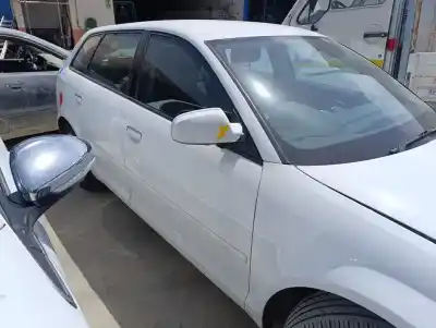 Peça sobressalente para automóvel em segunda mão porta dianteira direita por audi a3 (8p) 1.6 tdi ambiente referências oem iam 8p4831052a