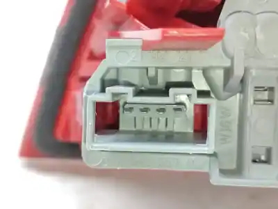 Peça sobressalente para automóvel em segunda mão farolim interior traseiro esquerdo por audi a3 (8p) 1.6 tdi ambiente referências oem iam 8p4945093d