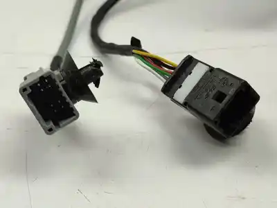 Peça sobressalente para automóvel em segunda mão espelho retrovisor direito por dacia duster ii expression referências oem iam 963017882r  