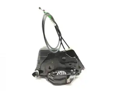 Peça sobressalente para automóvel em segunda mão FECHADURA DA PORTA DIANTEIRA DIREITA por TOYOTA YARIS Active Referências OEM IAM 690300D540  