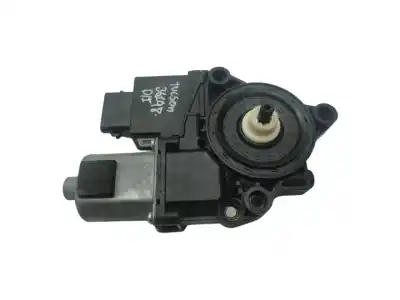 Second-hand car spare part LEFT FRONT WINDOW MOTOR for HYUNDAI TUCSON Classic blue OEM IAM references 82450D7010  