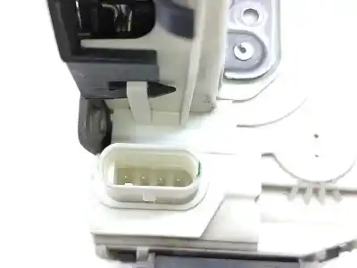 Pezzo di ricambio per auto di seconda mano serratura porta anteriore destra per infiniti q30 2.2d premium 170 cv / 125 kw riferimenti oem iam 805005dm0b  