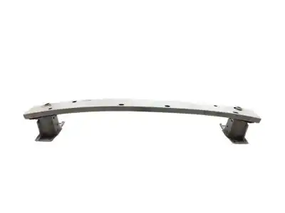 Recambio de automóvil de segunda mano de REFUERZO PARAGOLPES DELANTERO para TOYOTA AURIS TOURING SPORTS (E18) Hybrid Active referencias OEM IAM 5202102310  