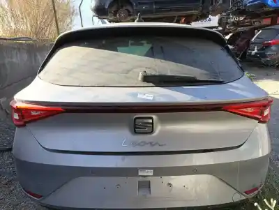 Second-hand car spare part CENTER TAILGATE LIGHT for SEAT LEON (KL1) Style OEM IAM references 5FA945093B  