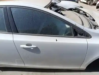 Pièce détachée automobile d'occasion porte avant droite pour volvo v40 inscription références oem iam 32321019