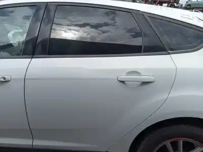 Автозапчастина б/у двері задні ліві для ford focus iii 1.5 tdci посилання на oem iam pbm51a24631bf