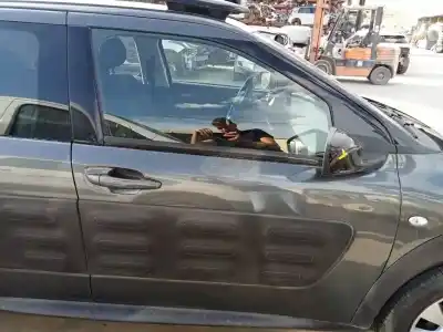Автозапчастина б/у ПЕРЕДНІ ПРАВІ ДВЕРІ для CITROEN C4 CACTUS VAN (0B_, 0P_)  Посилання на OEM IAM 9801012880  