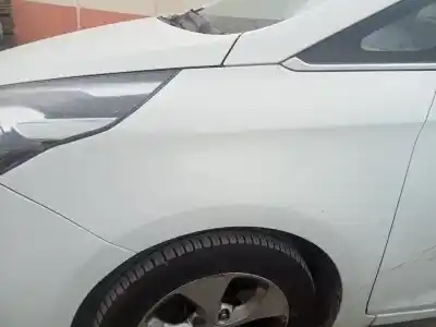 Автозапчастина б/у передне ліве крило для kia carens iv 1.7 crdi посилання на oem iam 66311a4000