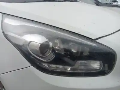 Автозапчастина б/у права фа для kia carens iv 1.7 crdi посилання на oem iam 92102a4180