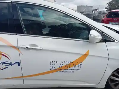 Автозапчастина б/у передні праві двері для hyundai i40 style посилання на oem iam 760043z000