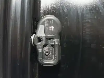 Автозапчастина б/у шина для toyota c-hr (x10) hybrid active 122 cv / 90 kw посилання на oem iam 42611yp360  