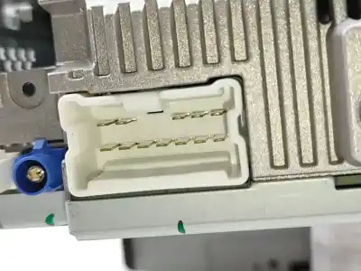 Pièce détachée automobile d'occasion écran multifonctions pour renault captur life références oem iam 281153136r  