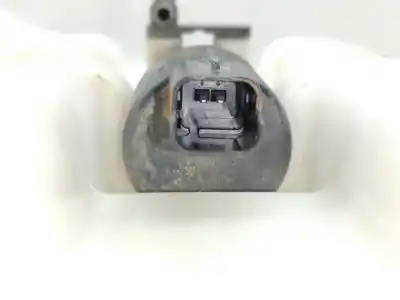 Second-hand car spare part windscreen washer bottle for opel combo cargo (e) select oem iam references 9817300980  