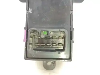 Pezzo di ricambio per auto di seconda mano INTERRUTTORE ALZACRISTALLI ANTERIORE DESTRO per HYUNDAI I30 (GD)  Riferimenti OEM IAM 93576A6000  