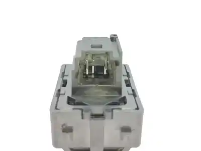 Pezzo di ricambio per auto di seconda mano comandi alzacristalli posteriore sinistro per renault captur ii intens 95 cv / 70 kw riferimenti oem iam 254218388r  