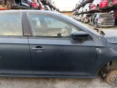 Pièce détachée automobile d'occasion porte avant droite pour skoda rapid active références oem iam 5ja831052c