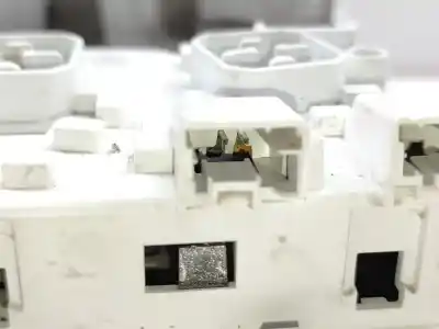 Pezzo di ricambio per auto di seconda mano luce interna per citroen c3 feel riferimenti oem iam 96754056bj  