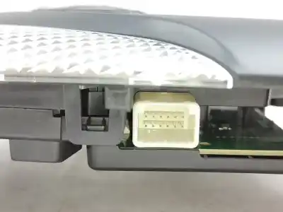 Автозапчастина б/у внутрішне світло для toyota c-hr (x10) hybrid active 122 cv / 90 kw посилання на oem iam 81260f4060  