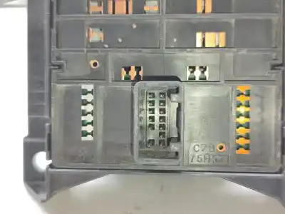 Автозапчастина б/у вимикач для toyota c-hr (x10) hybrid active 122 cv / 90 kw посилання на oem iam 84390f4090