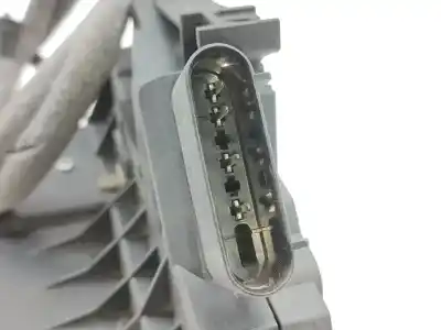 Peça sobressalente para automóvel em segunda mão fechadura da porta traseira direita por ford transit courier trend referências oem iam ktet76a264a26dd  