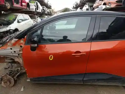 Peça sobressalente para automóvel em segunda mão Porta Da Frente Esquerda por RENAULT CAPTUR Expression Referências OEM IAM 801012676R  