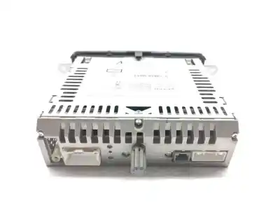 Pezzo di ricambio per auto di seconda mano impianto audio / radio cd per dacia duster ambiance 4x2 riferimenti oem iam 281156534r  