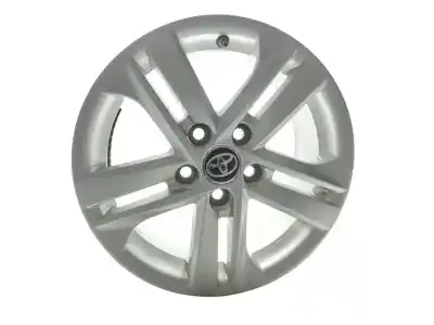 Second-hand car spare part RIM for TOYOTA COROLLA TOURING SPORTS (E21)  OEM IAM references 4261102R20  
