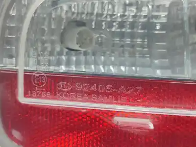 Peça sobressalente para automóvel em segunda mão farolim de para choques traseiro esquerdo por kia cee´d drive referências oem iam 92405a2700  