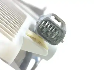 Peça sobressalente para automóvel em segunda mão farolim de para choques traseiro esquerdo por kia cee´d drive referências oem iam 92405a2700  