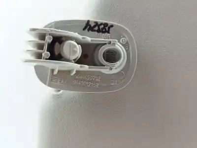 Second-hand car spare part right sunshade for dacia duster ambiance 4x2 oem iam references 964004591r  