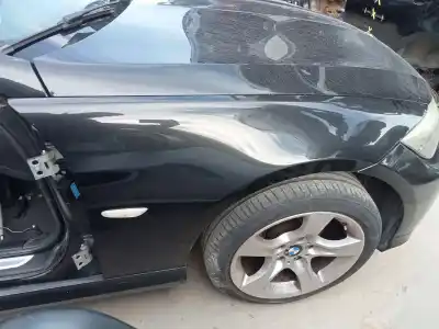 Peça sobressalente para automóvel em segunda mão GUARDA-LAMAS DIANTEIRO DIREITO por BMW SERIE 3 BERLINA (E90) 320d Referências OEM IAM 41355A55AF4  