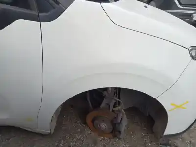 Gebrauchtes Autoersatzteil kotflügel vorne rechts zum citroen c3 iii (sx) 1.6 bluehdi 75 oem-iam-referenzen 9812515080